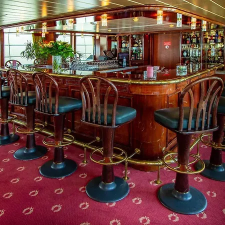 Hotell Kd Hotelship Comfort 3*